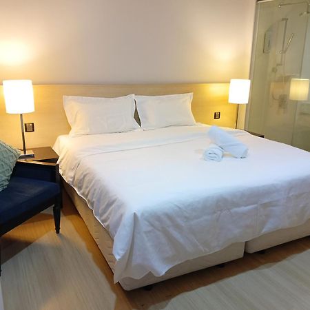 The Straits Suites By Ciconia Malacca ภายนอก รูปภาพ