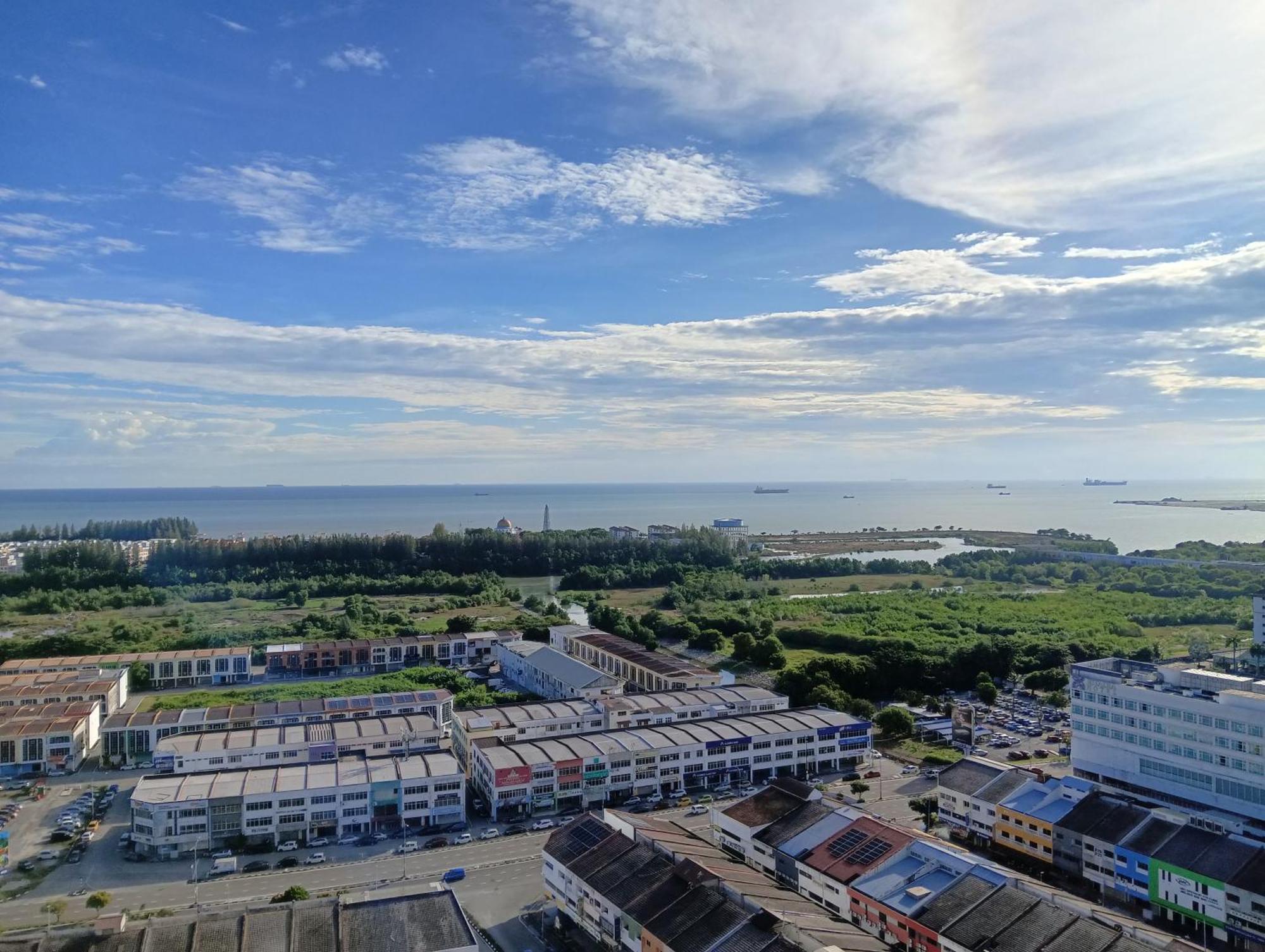 The Straits Suites By Ciconia Malacca ภายนอก รูปภาพ