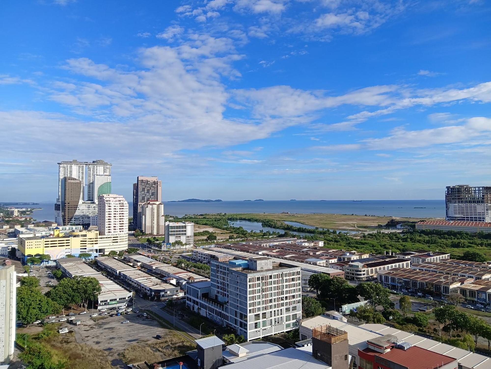 The Straits Suites By Ciconia Malacca ภายนอก รูปภาพ