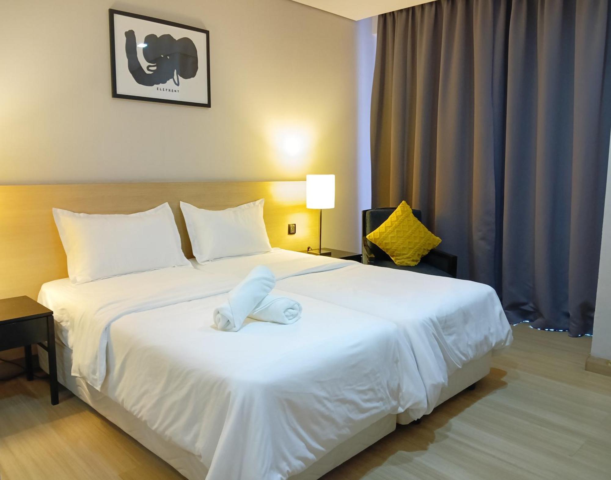The Straits Suites By Ciconia Malacca ภายนอก รูปภาพ